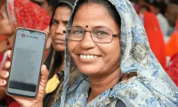 इंदिरा गांधी फ्री स्मार्टफोन योजना पर गहलोत सरकार को हाईकोर्ट का नोटिस; पूछा- क्‍यों न इसे निरस्‍त कर दिया जाए, पांच अक्‍टूबर तक मांगा जवाब
