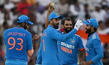 मोहाली में 27 साल बाद भारत ने ऑस्‍ट्रेलिया को हराया, गिल-गायकवाड़ और सूर्यकुमार-केएल राहुल की फिफ्टी, तीनों फॉर्मेट में नंबर-1 बना भारत