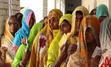 राजस्‍थान में शाम 5 बजे तक 68.24 फीसद वोटिंग, बूथों पर लगी हैं लंबी कतारें
