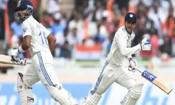 भारत ने इंग्‍लैंड को 5 विकेट से हराकर रचा इतिहास, घर पर लगातार 17वीं टेस्‍ट सीरीज जीती