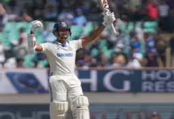 भारत बनाम इंग्लैंड सीरीज के बीच आईसीसी ने जारी की ताजा रैकिंग, जायसवाल को हुआ तगड़ा फायदा
