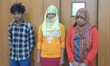 धर्म परिवर्तन का दबाव डालने पर 2 युवतियों समेत 3 गिरफ्तार